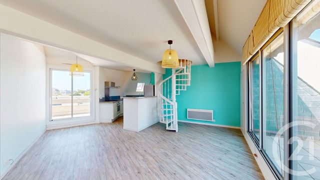 Appartement Duplex à louer - 3 pièces - 64.25 m2 - LE CROISIC - 44 - PAYS-DE-LOIRE - Century 21 Mdg Immobilier