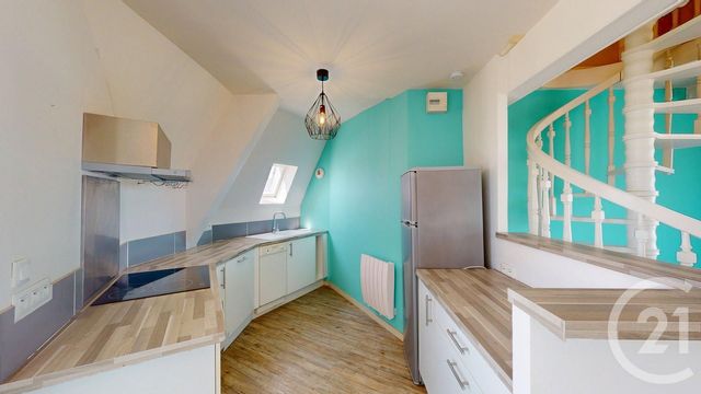 Appartement Duplex à louer - 3 pièces - 64.25 m2 - LE CROISIC - 44 - PAYS-DE-LOIRE - Century 21 Mdg Immobilier