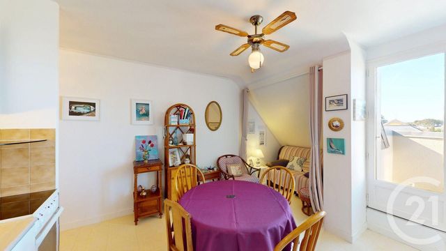 Appartement T2 à vendre - 2 pièces - 26.43 m2 - LE CROISIC - 44 - PAYS-DE-LOIRE - Century 21 Mdg Immobilier