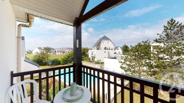 Afficher la photo en grand Appartement F3 à vendre - 3 pièces - 53.98 m2 - LE CROISIC - 44 - PAYS-DE-LOIRE - Century 21 Mdg Immobilier