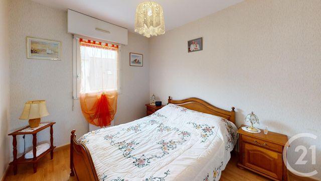Afficher la photo en grand Appartement F3 à vendre - 3 pièces - 53.98 m2 - LE CROISIC - 44 - PAYS-DE-LOIRE - Century 21 Mdg Immobilier