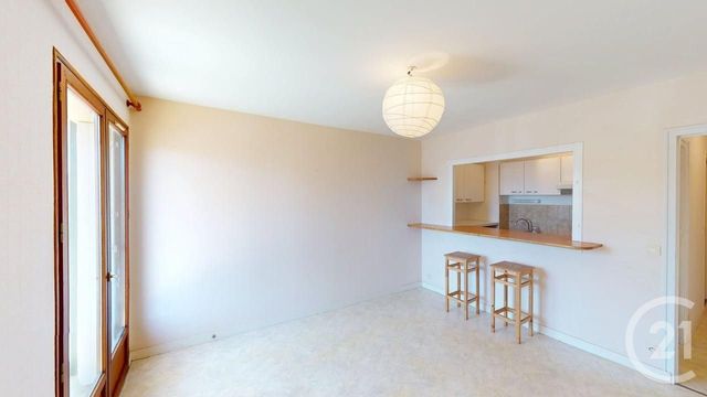 Afficher la photo en grand Appartement F2 à vendre - 2 pièces - 38.32 m2 - LE CROISIC - 44 - PAYS-DE-LOIRE - Century 21 Mdg Immobilier