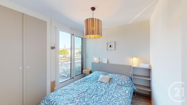 Afficher la photo en grand Appartement Duplex à vendre - 3 pièces - 64.25 m2 - LE CROISIC - 44 - PAYS-DE-LOIRE - Century 21 Mdg Immobilier