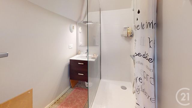 Afficher la photo en grand Appartement Duplex à vendre - 3 pièces - 64.25 m2 - LE CROISIC - 44 - PAYS-DE-LOIRE - Century 21 Mdg Immobilier