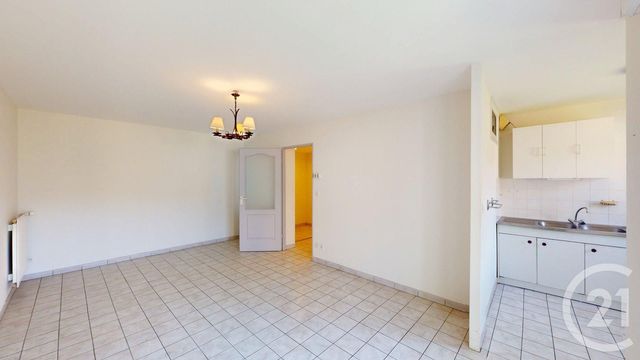 Appartement F3 à vendre - 3 pièces - 61.5 m2 - LE CROISIC - 44 - PAYS-DE-LOIRE - Century 21 Mdg Immobilier